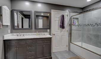 49 Beverly Dr, Avon, CT 06001