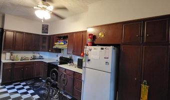 402 MORGANTOWN Rd, Reading, PA 19611