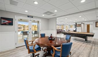 6425 Spinnaker Ln, Alpharetta, GA 30005