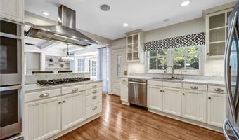 1120 Encanto Dr, Arcadia, CA 91007