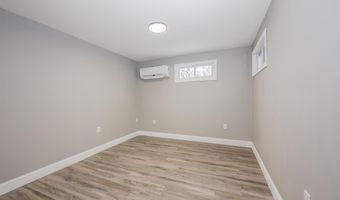 52 Hillside Ave, Bartlett, NH 03812