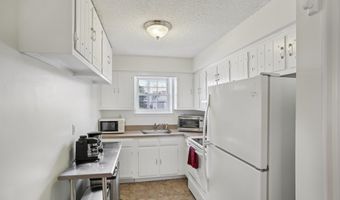 55 W 1ST St C6, Bayonne, NJ 07002