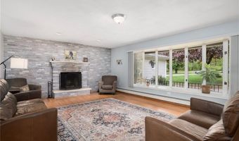 350 Shippee Rd, East Greenwich, RI 02818