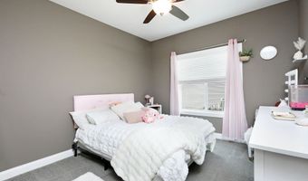 1202 NW Orchard Dr, Ankeny, IA 50023