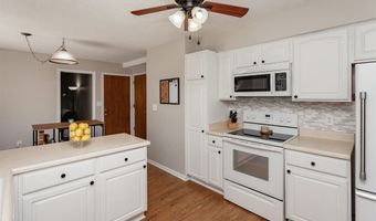 2304 Northwestern Ave, Ames, IA 50010