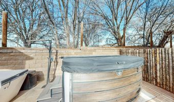 200 RIESLING Rd, Bernalillo, NM 87004