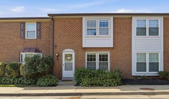 5603 INDEPENDENCE Cir, Alexandria, VA 22312
