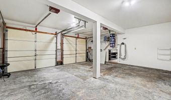 9 MAINMAST Ct, Baltimore, MD 21220