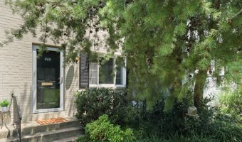 1745 N CLIFF St N, Alexandria, VA 22301