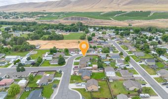 405 Capri Ct, Benton City, WA 99320