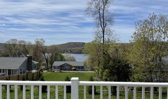 34 Skyline Dr, Brookfield, CT 06804