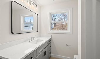 14 Fieldstone Ct 14, Bethel, CT 06801