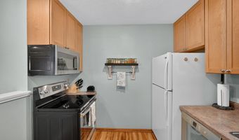 3909 Minnetonka Ave, Ames, IA 50010