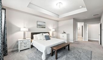 18541 W 93rd Pl, Arvada, CO 80007