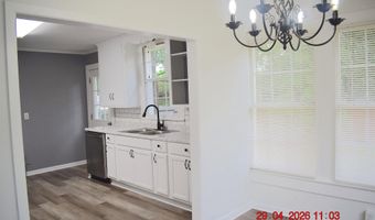 121 S COX St, Bastrop, LA 71220