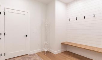 77 White Rock Hill Rd, Bow, NH 03304