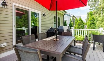 1 Hampton Rd 27, Coventry, RI 02816