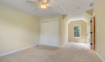40431 N Fairview St, Antioch, IL 60002