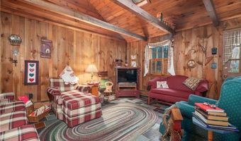 124 Benedict Rd, Burrillville, RI 02830