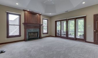 20 Forrests Edge Ct, Indianapolis, IN 46227