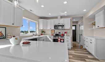 313 ART KEGLER Blvd, Boardman, OR 97818