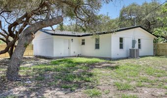 612 S 9th St, Aransas Pass, TX 78336