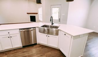 11 Shadow Creek Dr, Austin, AR 72007