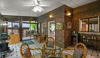 535 Forest Glen St, Ames, IA 50014