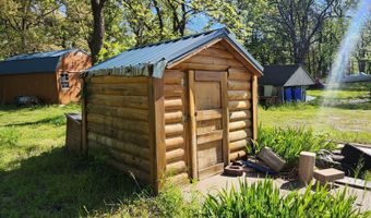 11295 SE 80th St, Baxter Springs, KS 66713