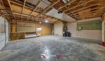 27 Longhorn Dr, Cody, WY 82414