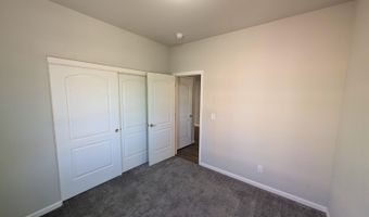 180 Walnut Dr, Fernley, NV 89408
