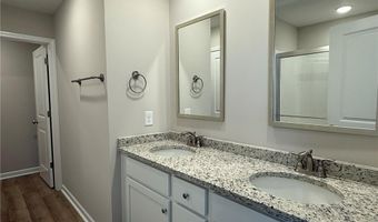 1442 CRESCENT Blvd, Auburn, AL 36830