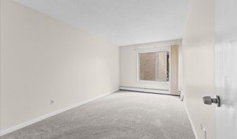 1531 Packard St 13, Ann Arbor, MI 48104