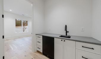 2983 Habersham Ct NW, Atlanta, GA 30305