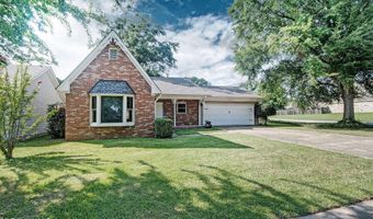 423 Pelahatchie Shore Dr, Brandon, MS 39047