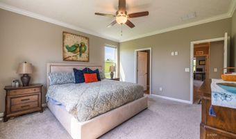 3028 Canterbury Ct, Albany, OH 45710