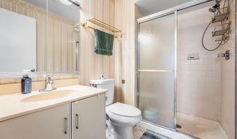 100 Dundee Ct, Aberdeen, NJ 07747