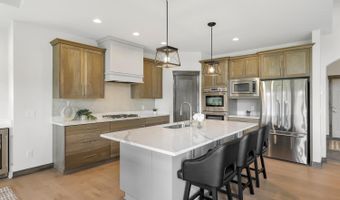 2490 179th Ave NE, Ham Lake, MN 55304