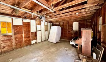 1208 N Eaton St, Albion, MI 49224