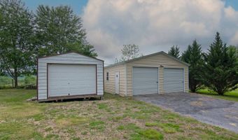 93 Lyall Hill Dr, Alderson, WV 24910