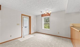 1701 Woods Rd, Akron, OH 44306
