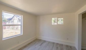 925 21ST Ave SW, Albany, OR 97321