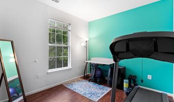15616 EVERGLADE Ln 303, Bowie, MD 20716