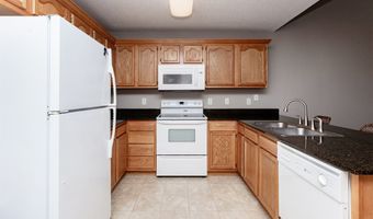 2840 Ashland Ct, Altoona, IA 50009