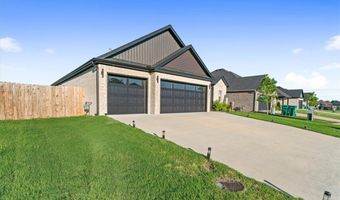 731 Dillon St, Bentonville, AR 72713