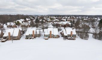 2222 Stonebridge Dr N, Ann Arbor, MI 48108