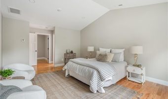 156 Potter St, Cranston, RI 02910