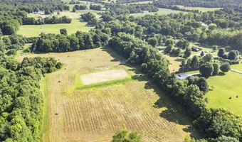 6011 Castle Rd, Alexandria, OH 43001
