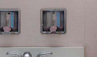 719 S STATE St, Appleton, WI 54911