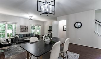 7910 PEYTON FOREST Trl, Annandale, VA 22003